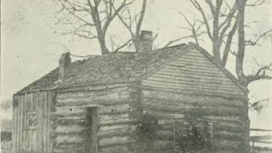 First log cabin built at Fort Des Moines, Iowa, 1903