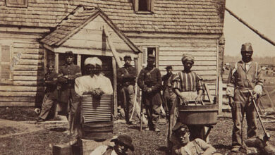 Mathew Brady, Escaped slaves at General Lafayette's headquarters, 1862