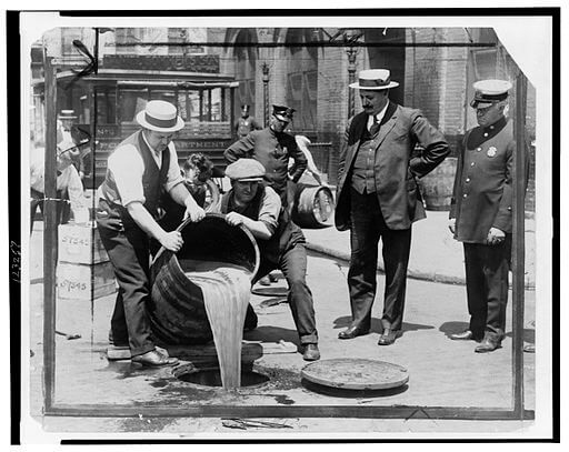 Disposal of liquor during Prohibition, New York City