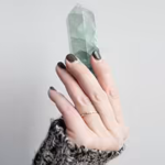 7 GROUNDING CRYSTALS FOR VIRGO SEASON