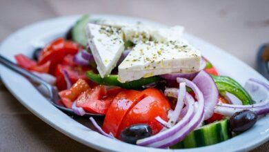 GREECE-Y, VEGGIE, AND DELISH