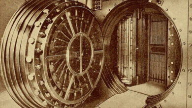 Merchants National Bank safe, 1900